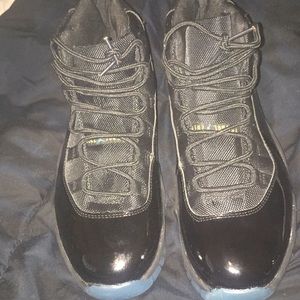 Jordan 11 gap and gown